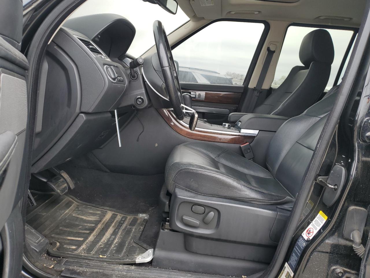 2011 Land Rover Range Rover VIN SALSF2D43BA272838 Copart auction photo, burn - engine / side damage thumbnail 7