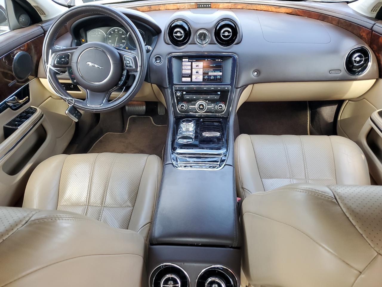 2013 Jaguar XJ VIN SAJWA1C75D8V54004 Copart auction photo, rear end damage thumbnail 8