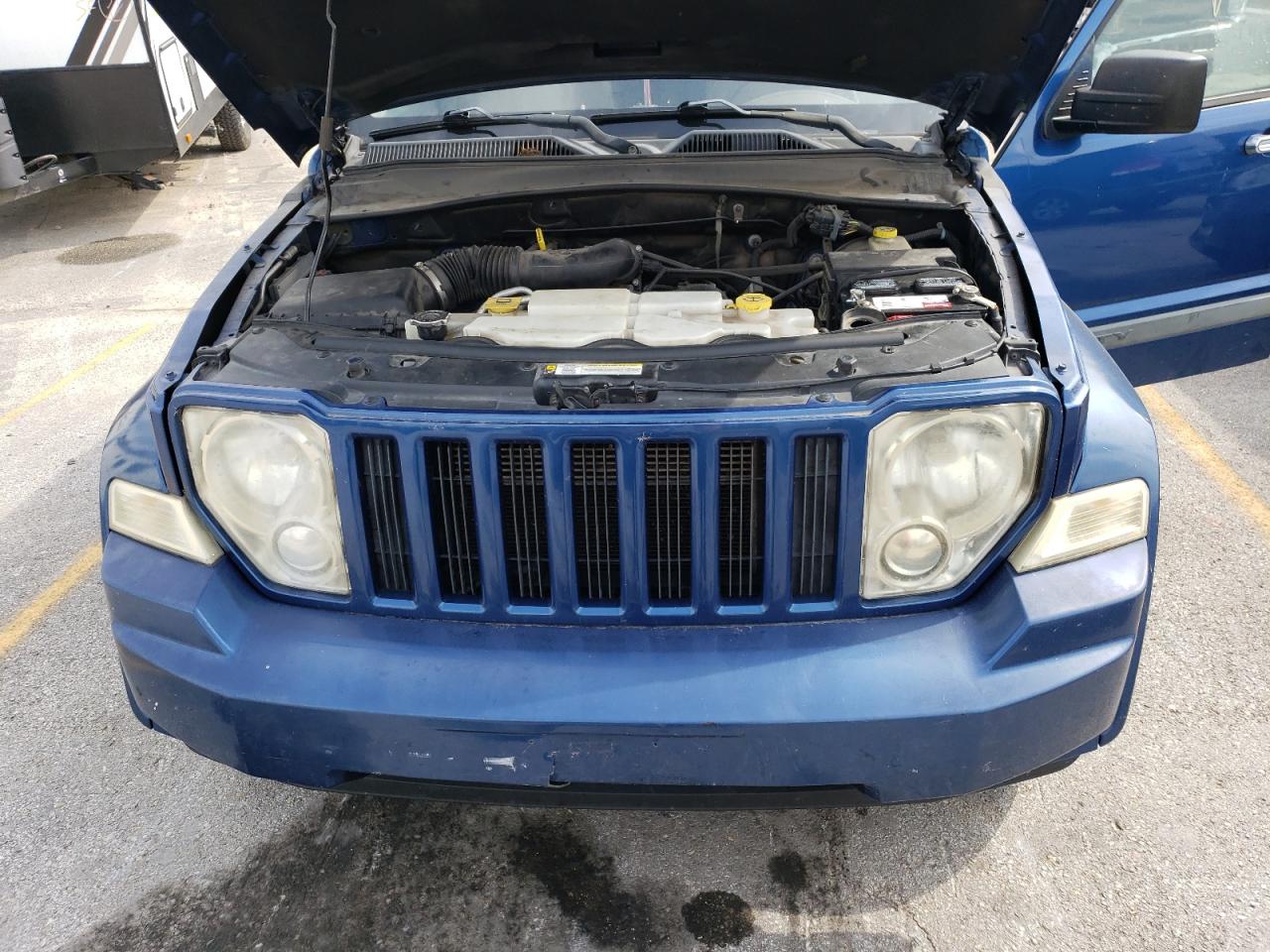 2009 Jeep Liberty (North America) VIN 1J8GP28K49W521401 Copart auction photo, rear end damage thumbnail 12