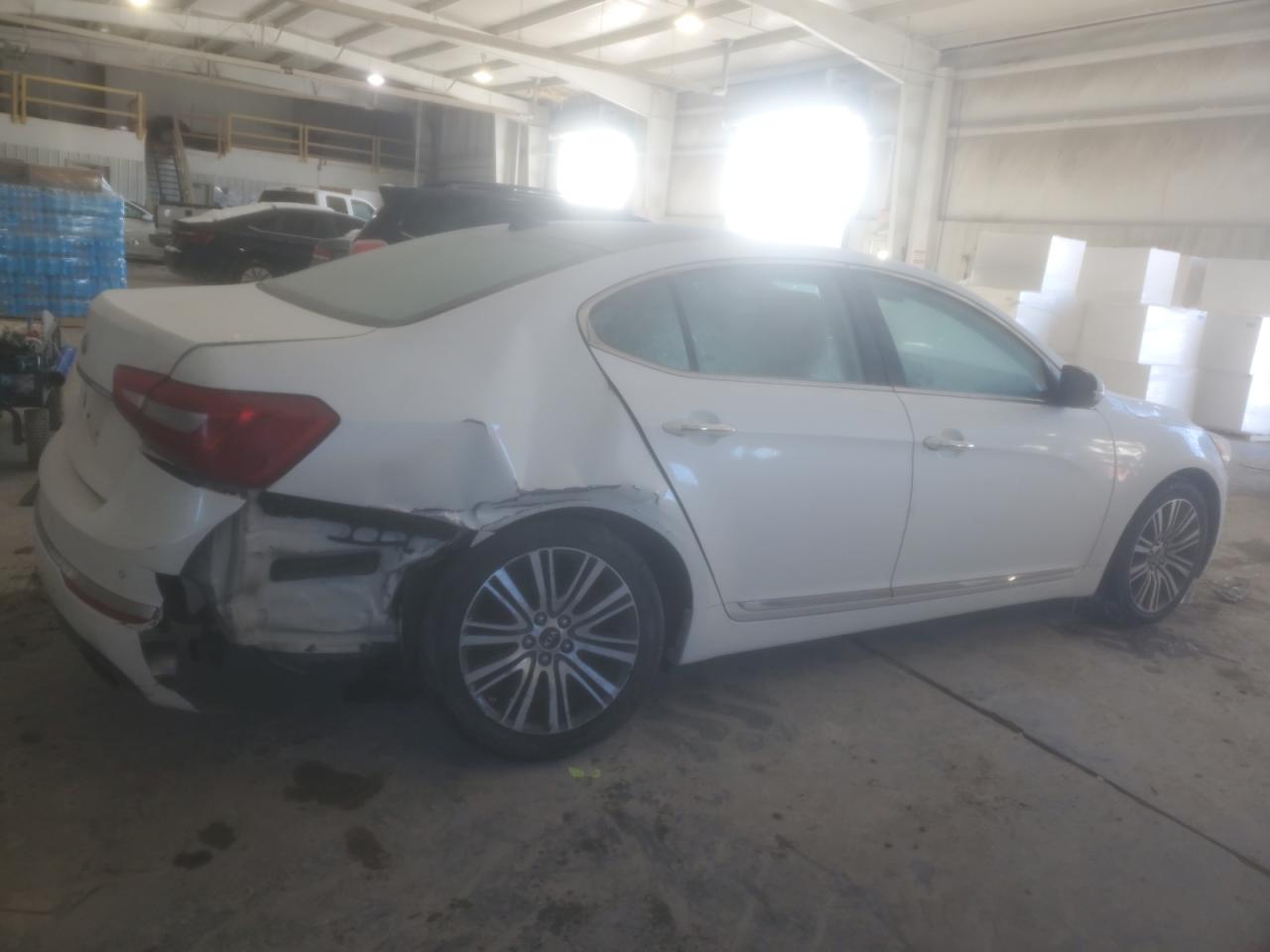 2015 KIA Cadenza VIN KNALN4D72F5194052 Copart auction photo, side / rear end damage thumbnail 3