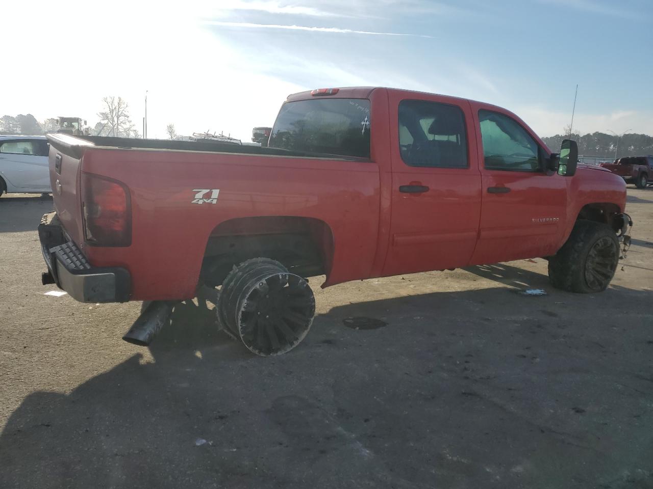 2011 Chevrolet Silverado VIN 3GCPKSE32BG355189 Copart auction photo, all over damage thumbnail 3