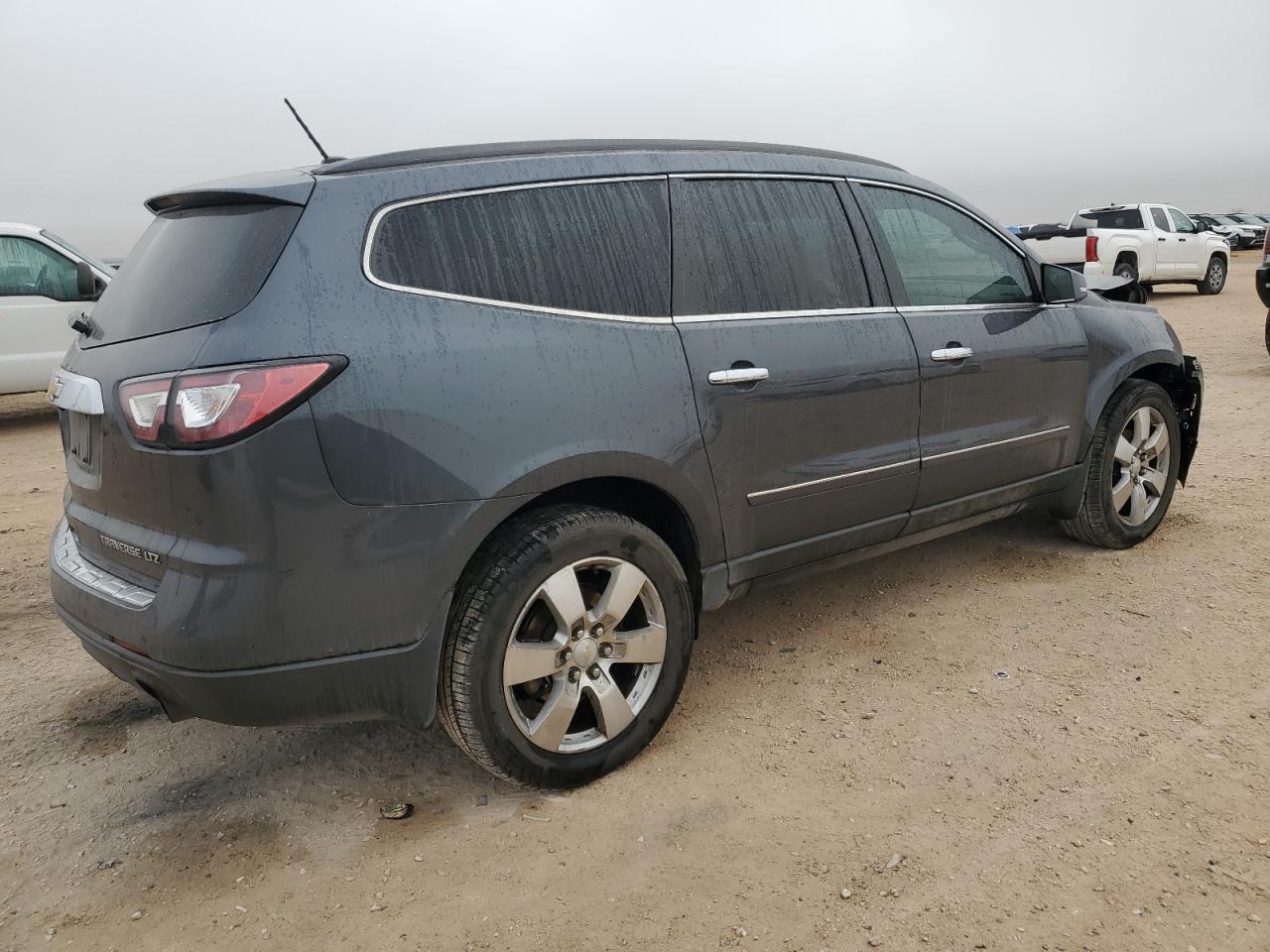 2013 Chevrolet Traverse VIN 1GNKRLKD2DJ212700 Copart auction photo, front end damage thumbnail 3
