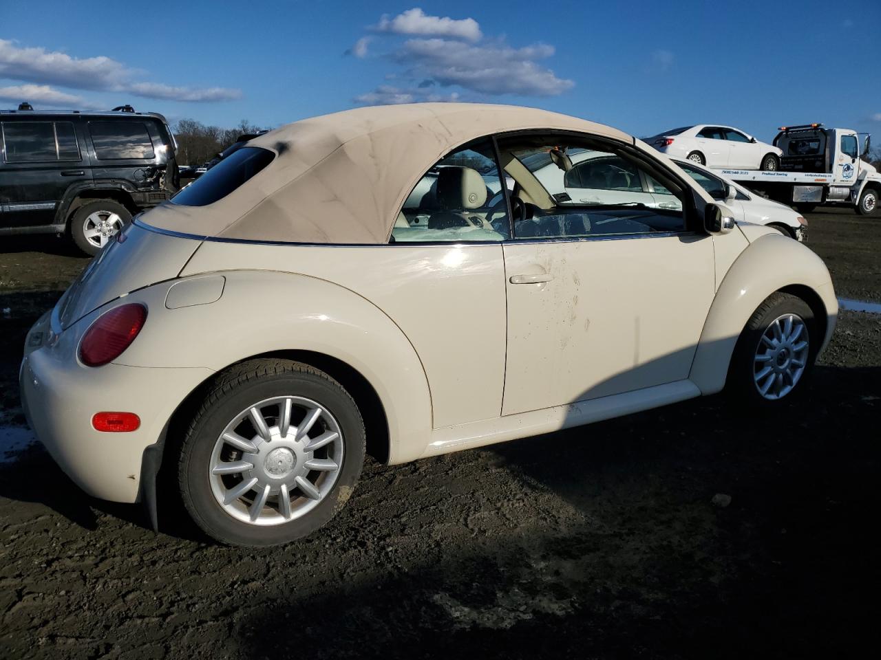 2005 Volkswagen Beetle VIN 3VWCM31Y95M356939 Copart auction photo, side damage thumbnail 3