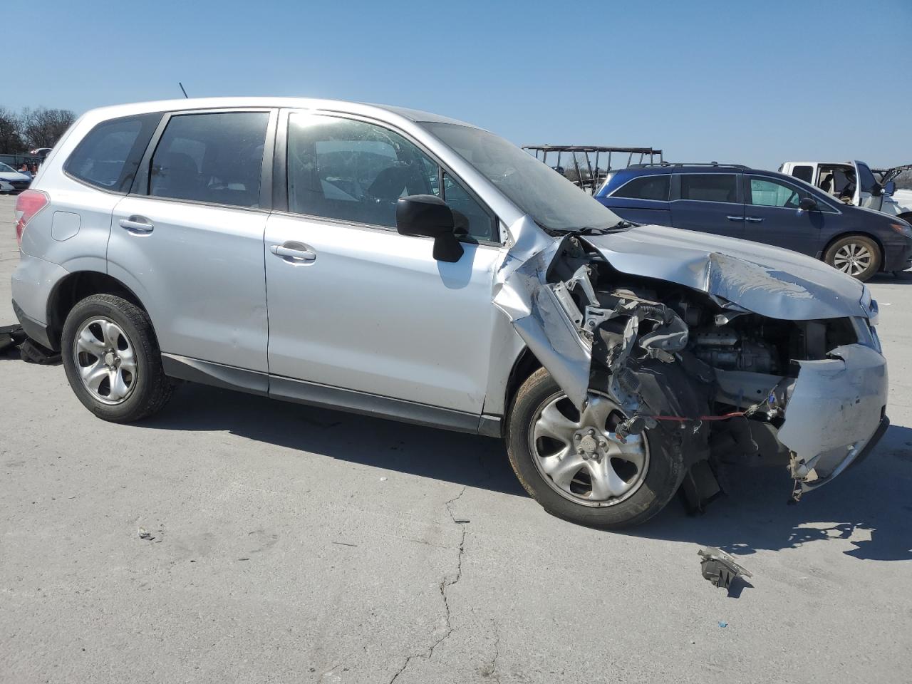 2015 Subaru Forester VIN JF2SJAAC4FH586640 Copart auction photo, front end damage thumbnail 4