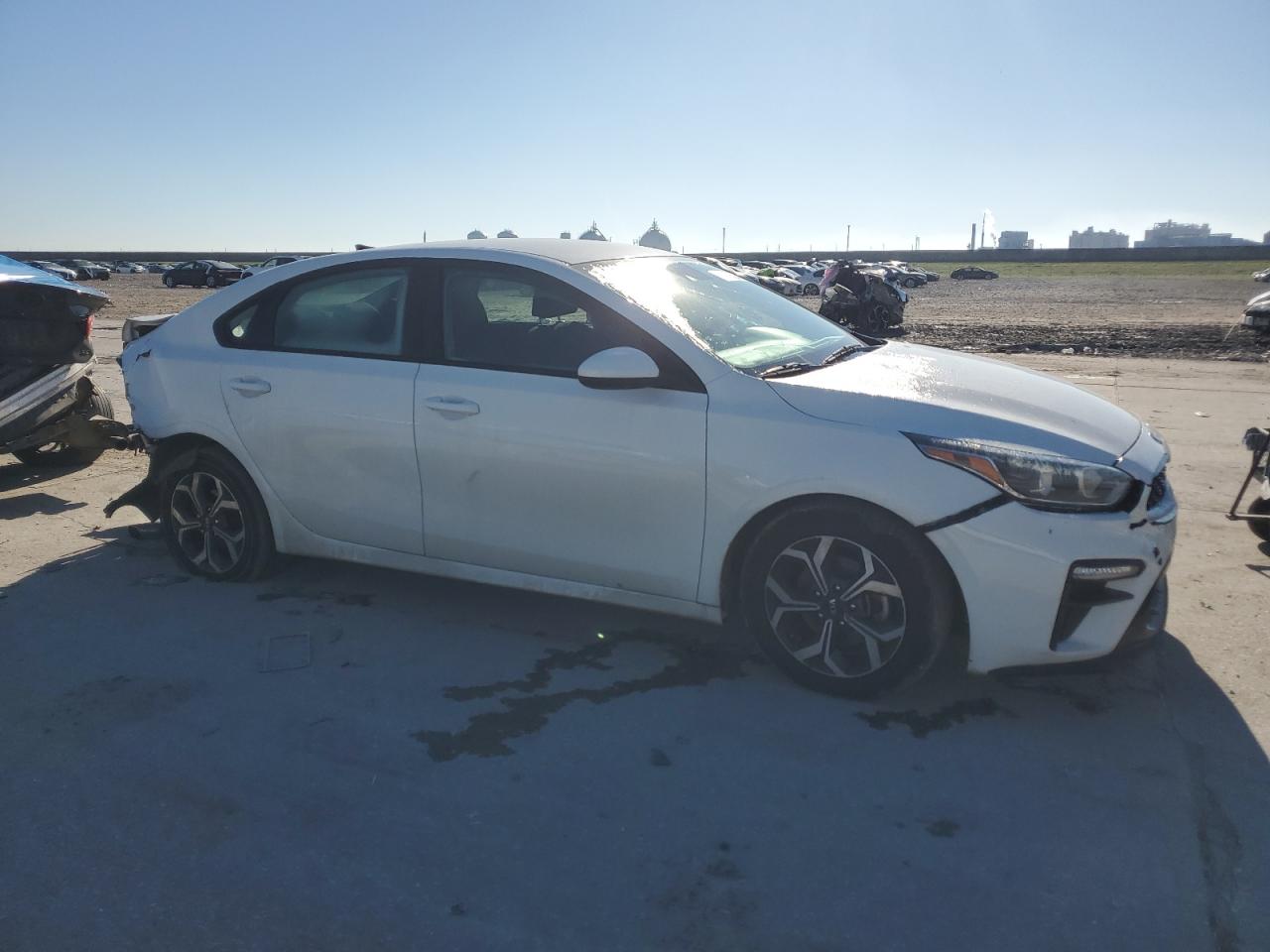 2019 KIA Forte VIN 3KPF24AD3KE031234 Copart auction photo, rear end damage thumbnail 4