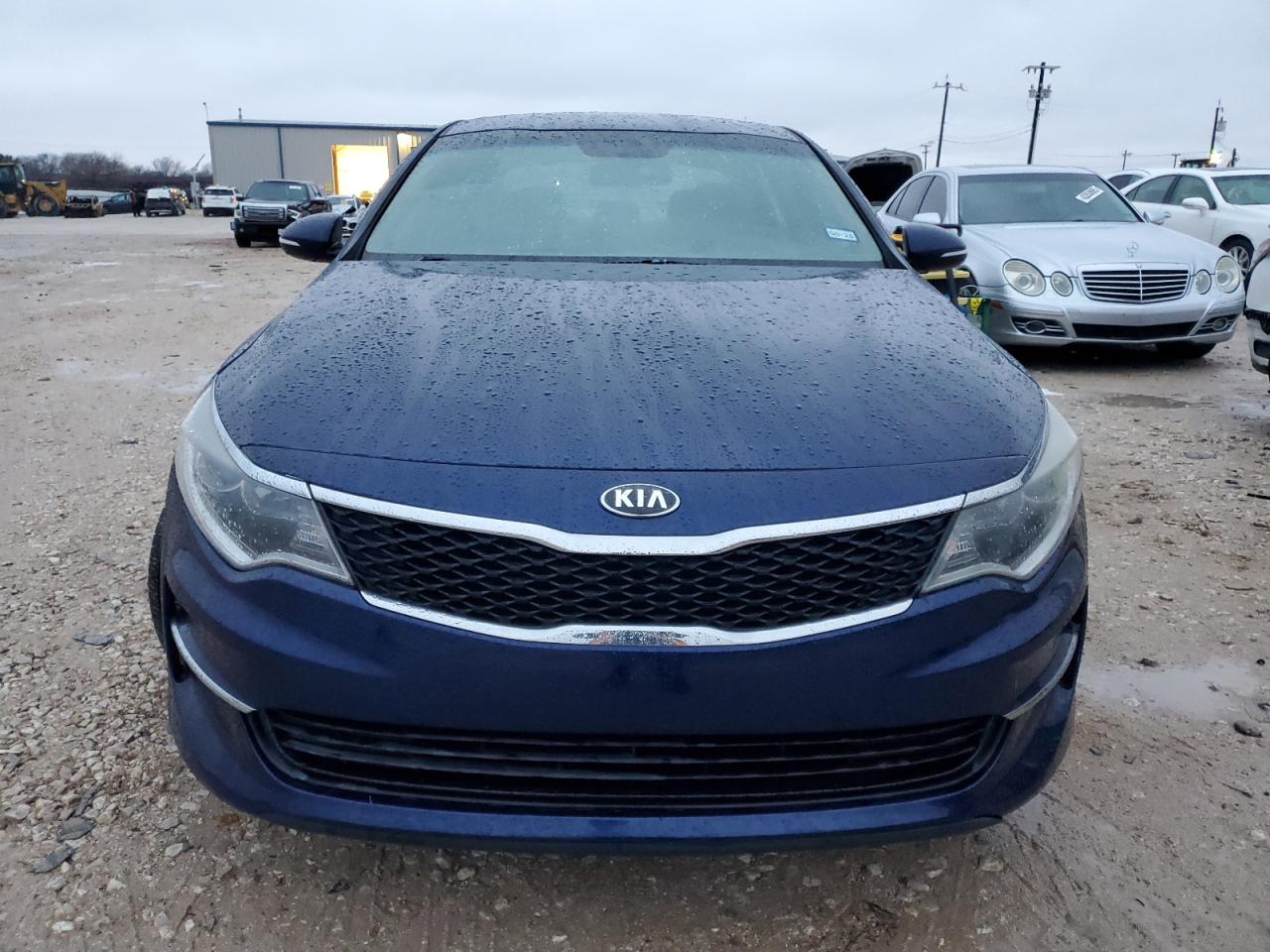 2016 KIA Optima VIN 5XXGT4L3XGG094559 Copart auction photo, rear end damage thumbnail 5