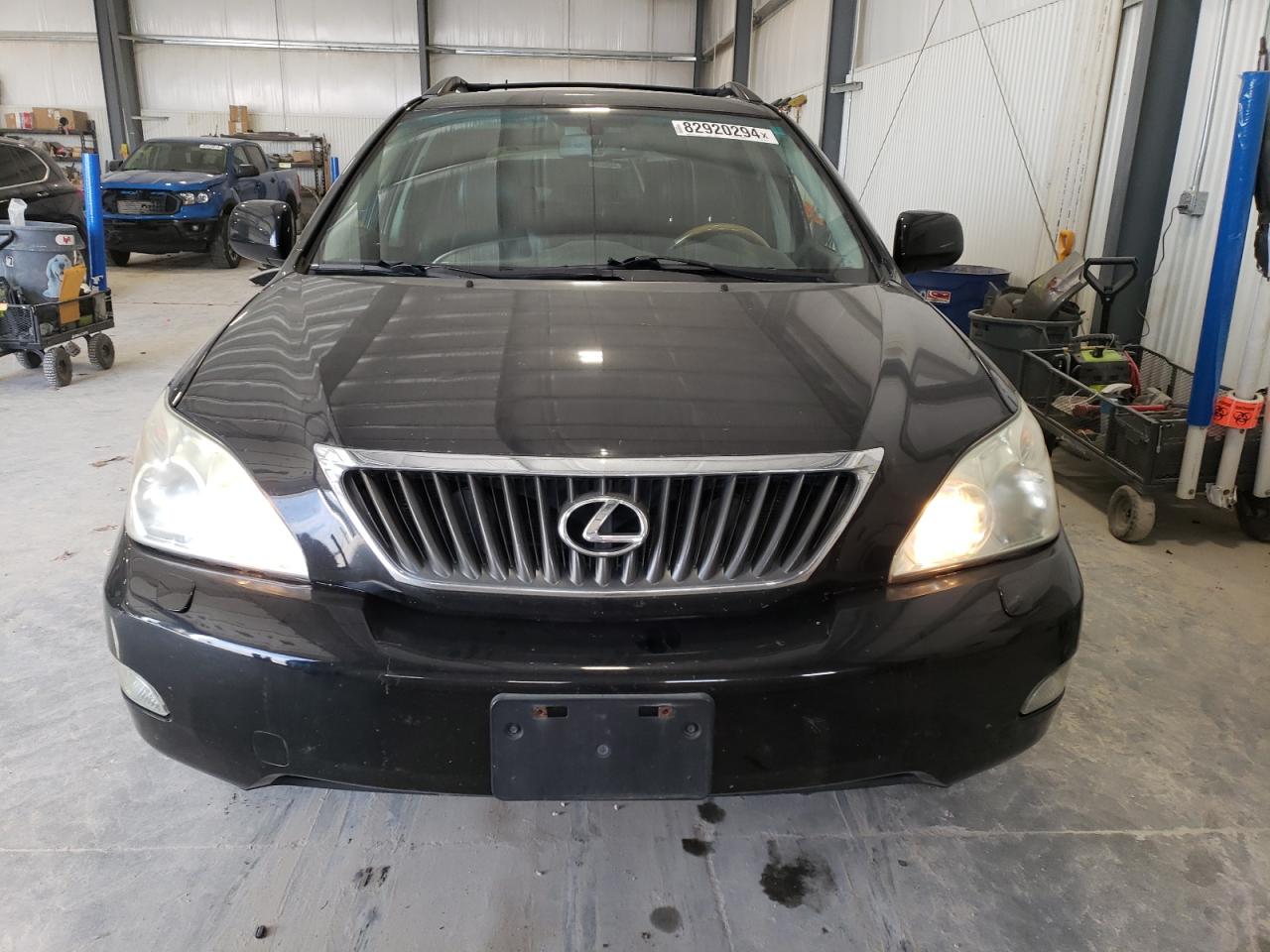 2009 Lexus RX VIN 2T2HK31U49C106241 Copart auction photo, side / rear end damage thumbnail 5
