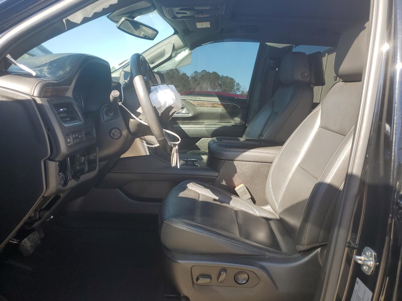 2021 Chevrolet Suburban VIN 1GNSKDKD2MR165986 Copart auction photo, front end damage thumbnail 7