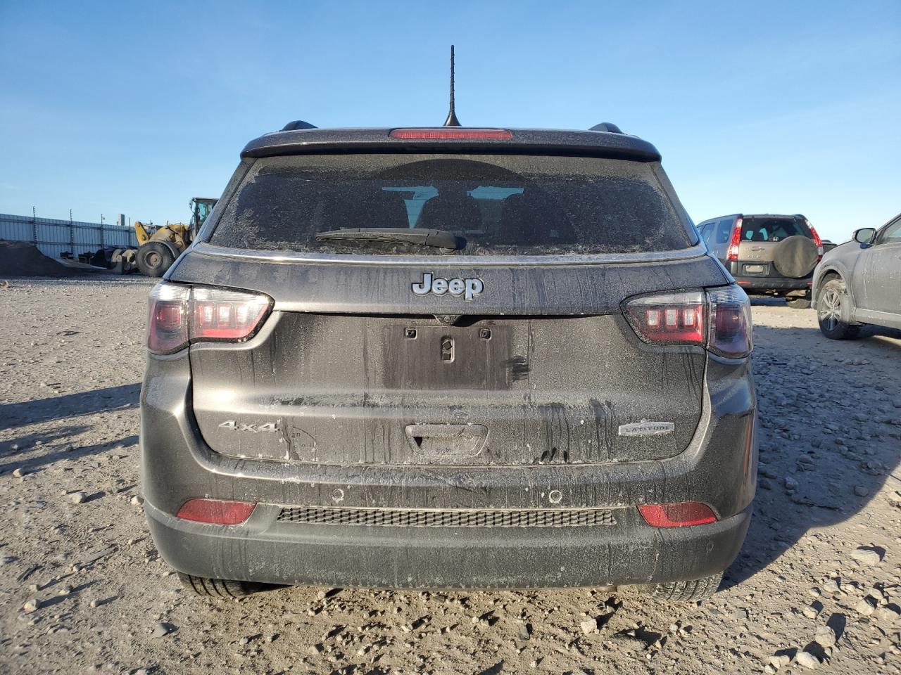 2022 Jeep Compass VIN 3C4NJDBB7NT133440 Copart auction photo, front end damage thumbnail 6