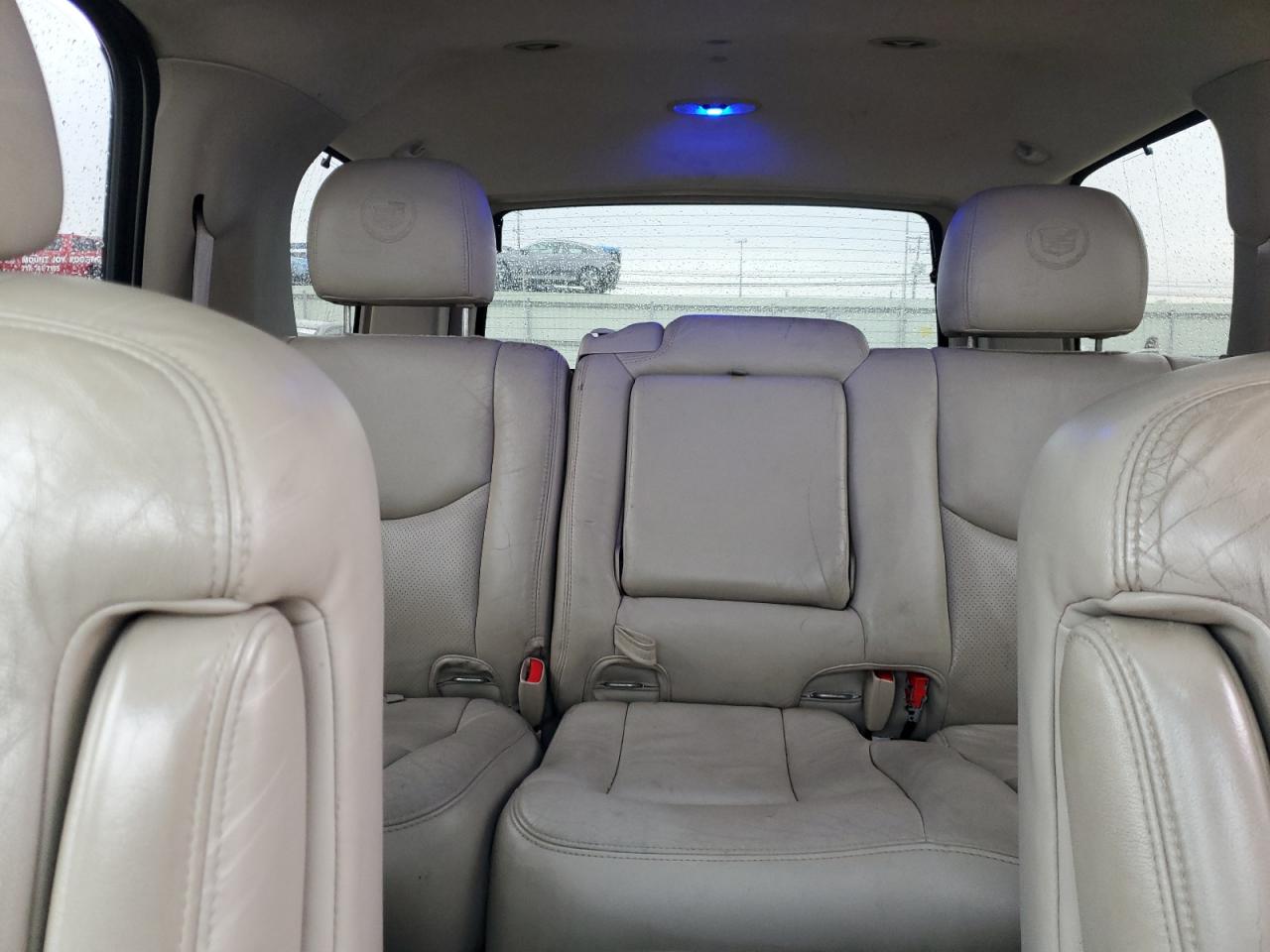 2005 Cadillac Escalade VIN 1GYEK63N45R120651 Copart auction photo, minor dent/scratches damage thumbnail 10