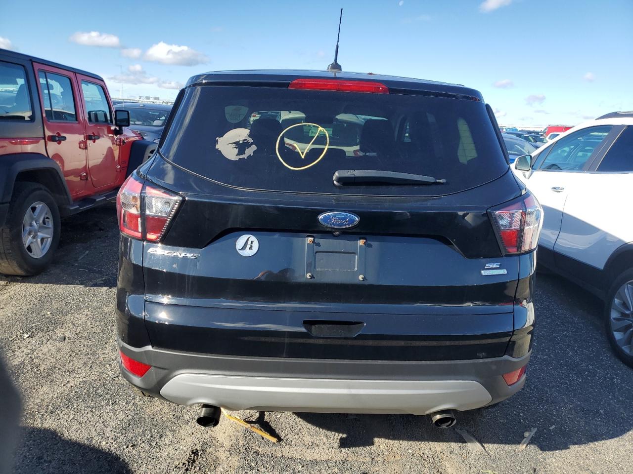 2017 Ford Escape VIN 1FMCU0GDXHUE36509 Copart auction photo, side / front end damage thumbnail 6