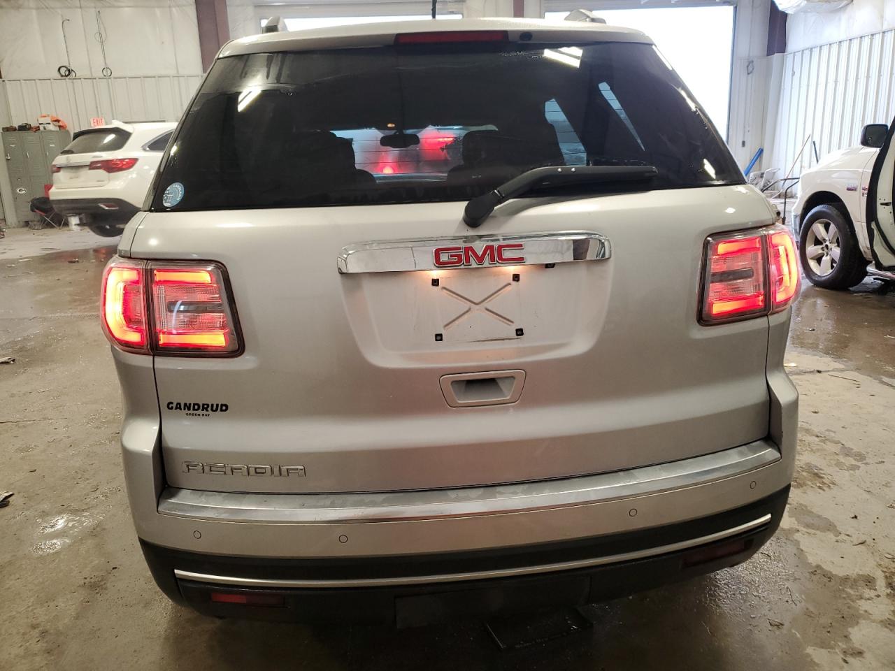 2014 GMC Acadia VIN 1GKKRPKD5EJ329676 Copart auction photo, front end damage thumbnail 6