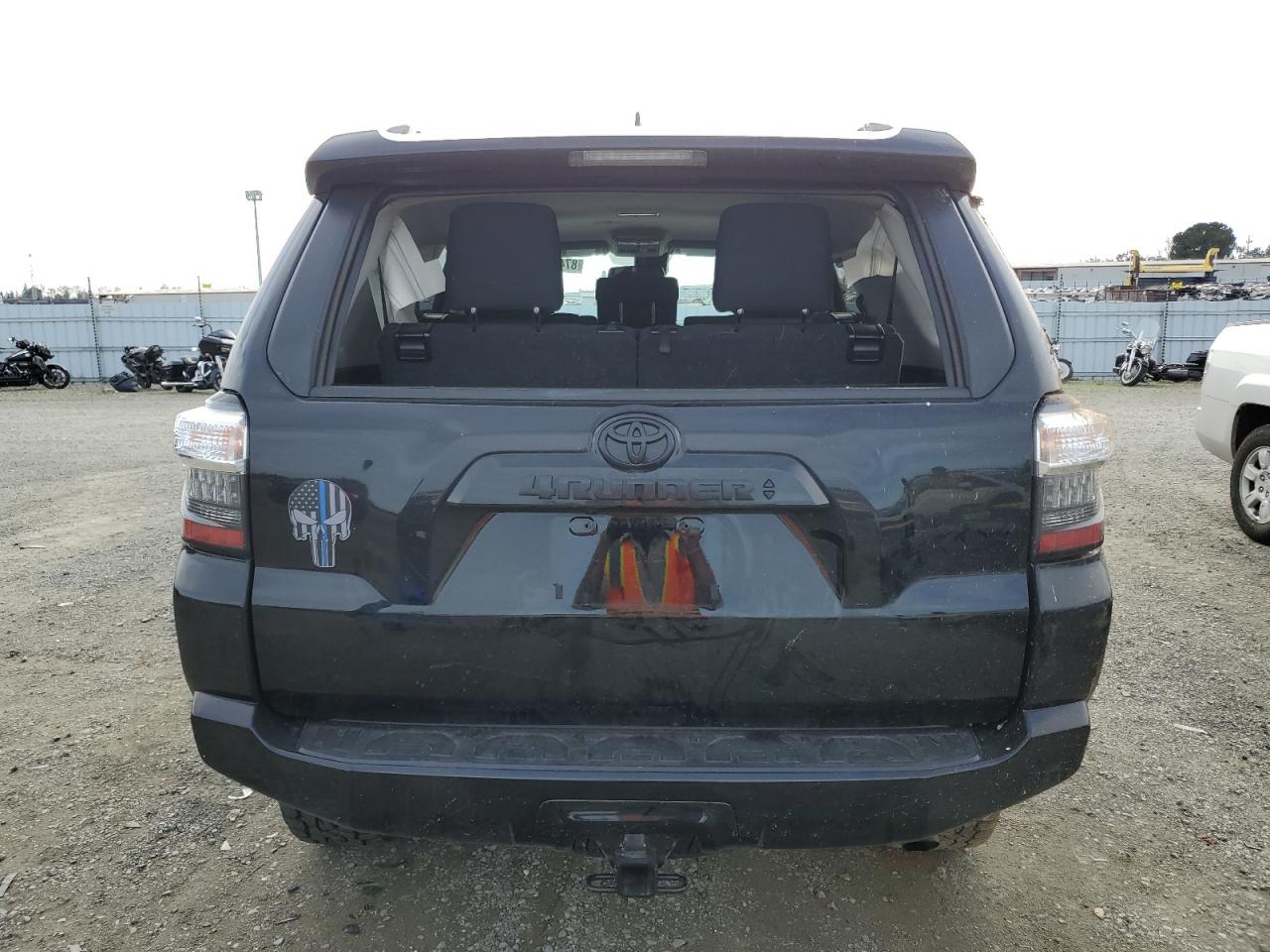 2024 Toyota 4Runner VIN JTEMU5JRXR6259424 Copart auction photo, rollover damage thumbnail 6