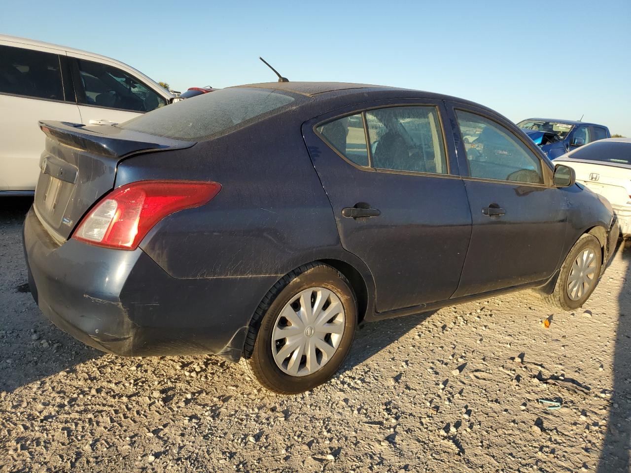 2014 Nissan Versa VIN 3N1CN7AP5EL854918 Copart auction photo, all over damage thumbnail 3