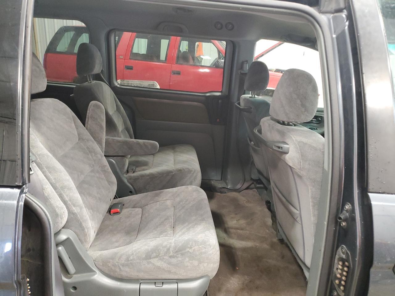 2003 Honda Odyssey VIN 5FNRL18673B135804 Copart auction photo, all over damage thumbnail 11
