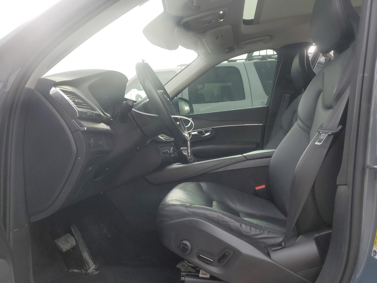 2020 Volvo XC90 VIN YV4102PK4L1575186 Copart auction photo, front end / side damage thumbnail 7