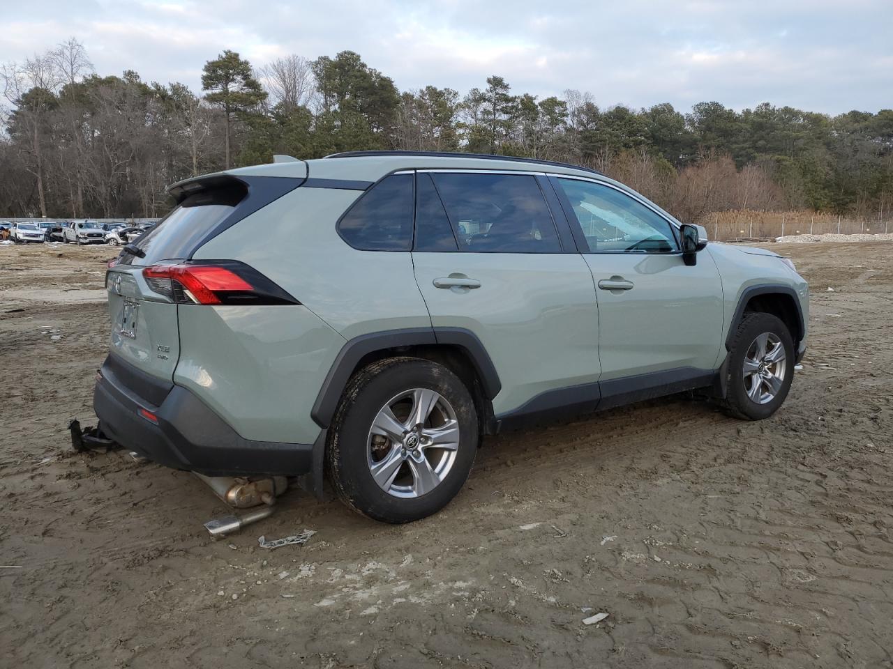 2022 Toyota RAV 4 VIN 2T3P1RFV1NW289203 Copart auction photo, rear end / all over damage thumbnail 3