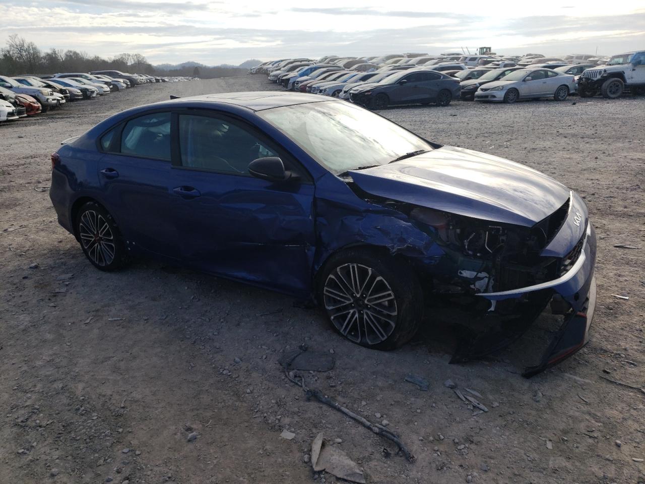 2024 KIA Forte VIN 3KPF44AC0RE781136 Copart auction photo, all over damage thumbnail 4