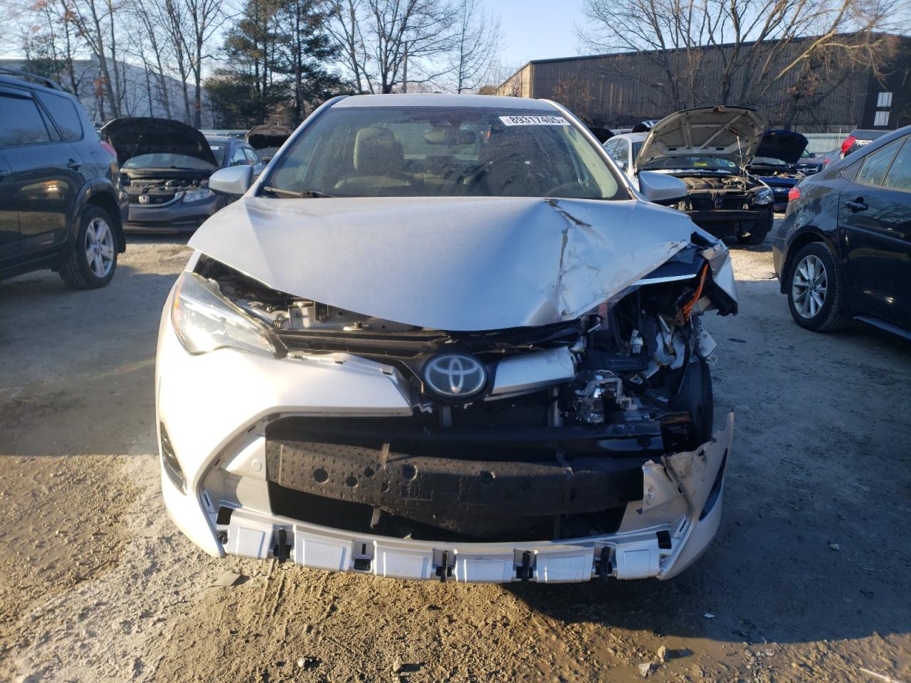 2018 Toyota Corolla VIN 5YFBURHE6JP752083 Copart auction photo, front end damage thumbnail 5