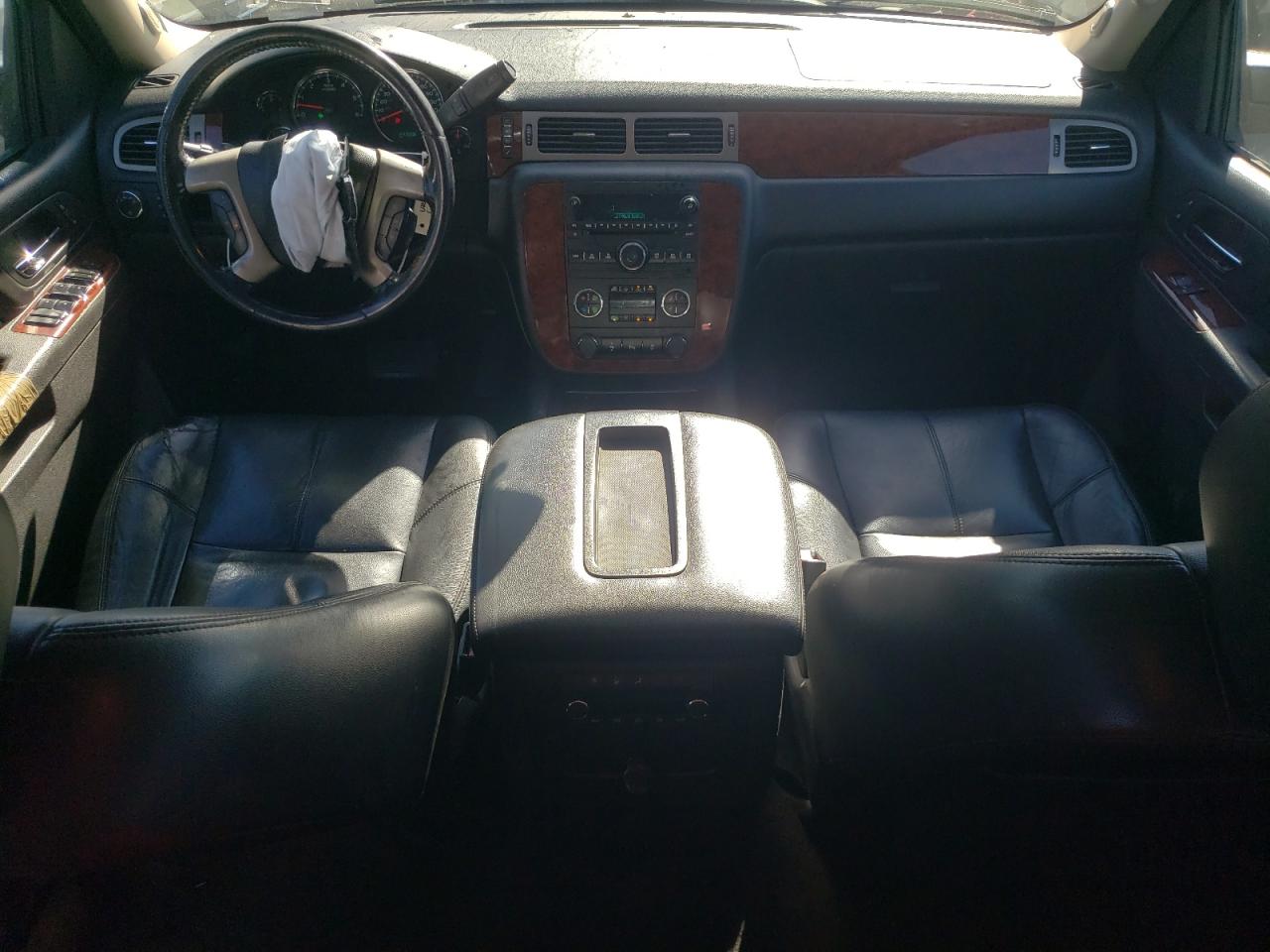 2014 Chevrolet Suburban VIN 1GNSCJE00ER230615 Copart auction photo, front end damage thumbnail 8