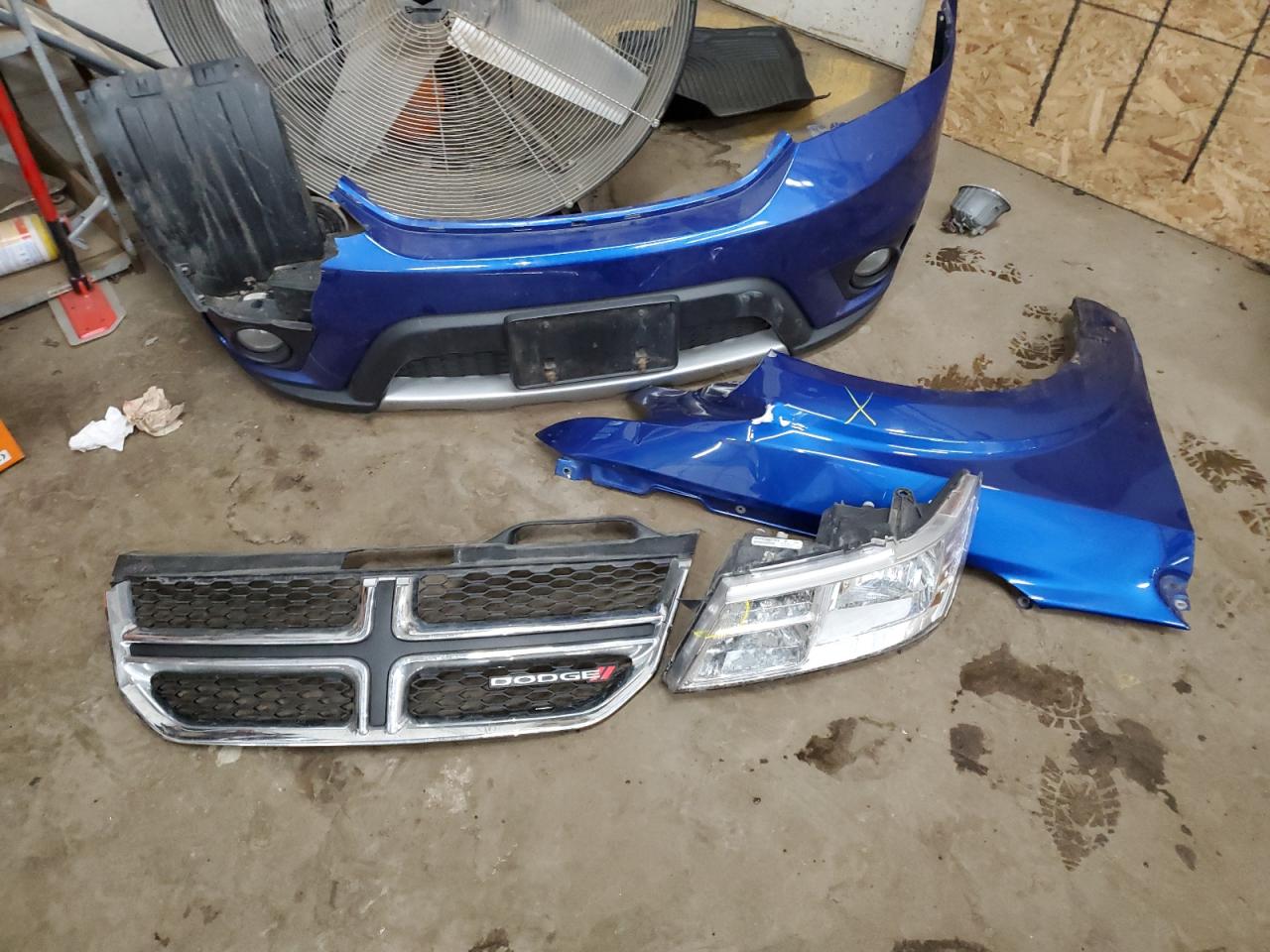 2015 Dodge Journey VIN 3C4PDDBG0FT561198 Copart auction photo, front end damage thumbnail 15