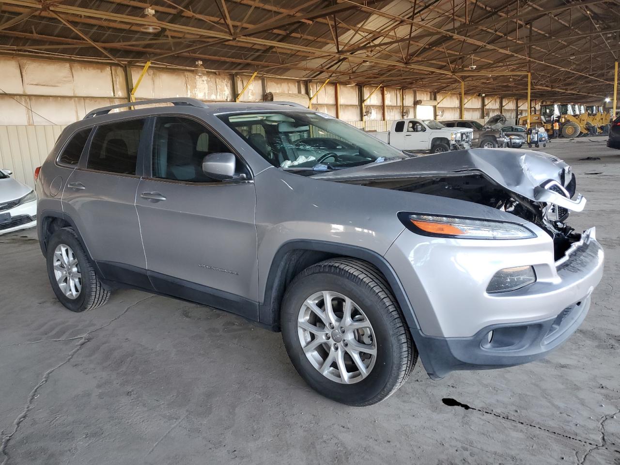 2018 Jeep Grand Cherokee VIN 1C4PJMCB6JD507429 Copart auction photo, front end damage thumbnail 4
