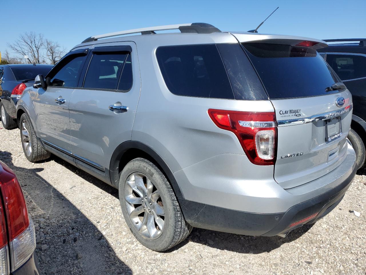 2015 Ford Explorer VIN 1FM5K7F89FGC02241 Copart auction photo, front end / hail damage thumbnail 2