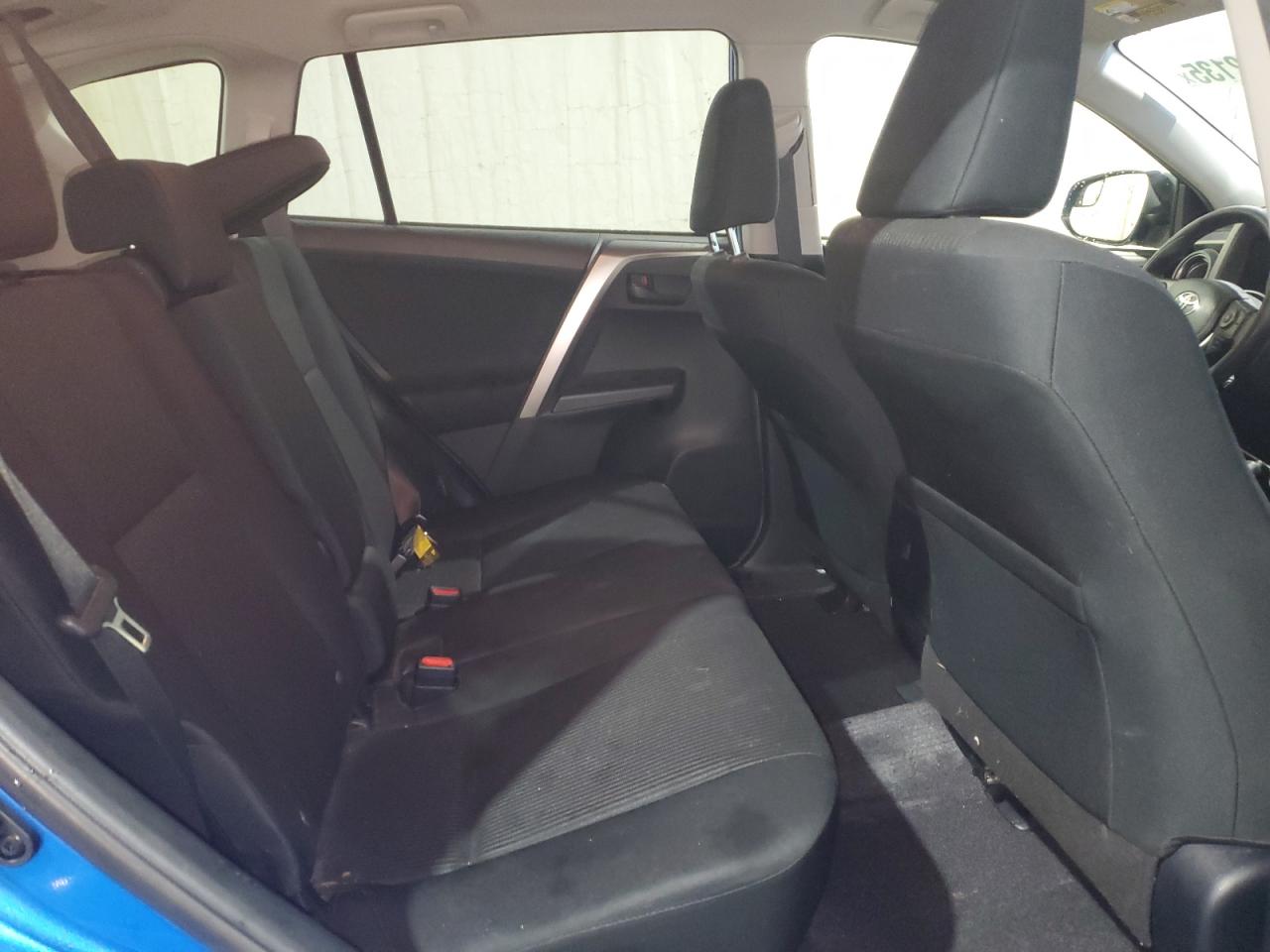 2018 Toyota RAV 4 VIN JTMBFREV7JJ735425 Copart auction photo, rear end damage thumbnail 11