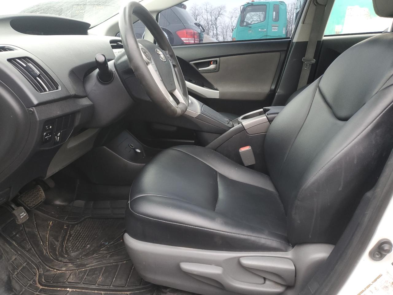 2014 Toyota Prius VIN JTDKN3DUXE1835677 Copart auction photo, front end / side damage thumbnail 7