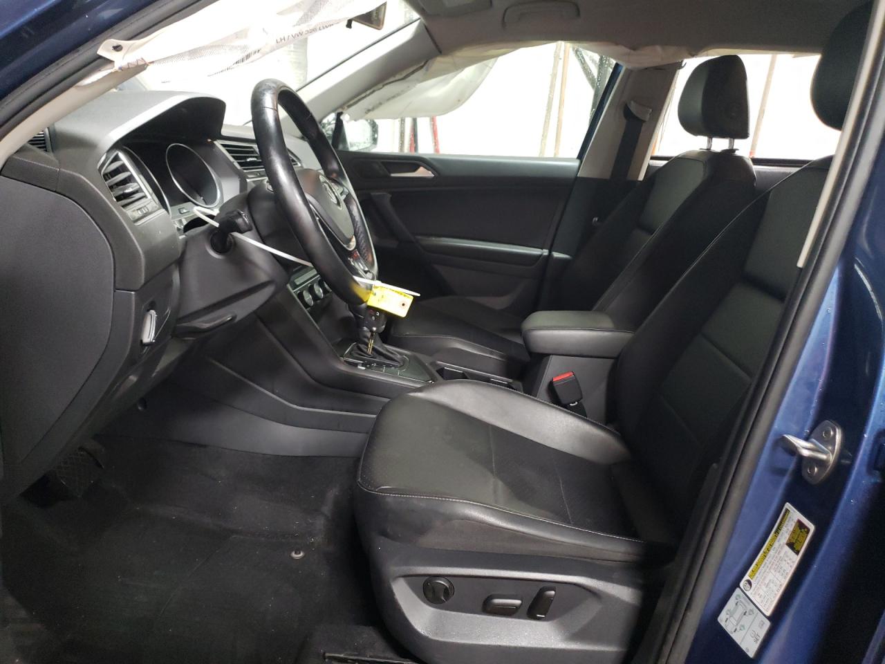2019 Volkswagen Tiguan VIN 3VV3B7AX2KM047852 Copart auction photo, side / rear end damage thumbnail 7