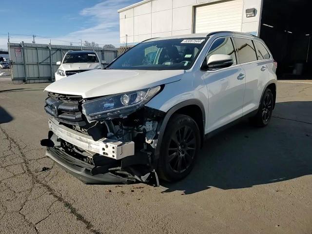 2019 Toyota Highlander VIN 5TDJZRFH7KS564286 Copart auction photo, front end / minor dent/scratches damage thumbnail 15