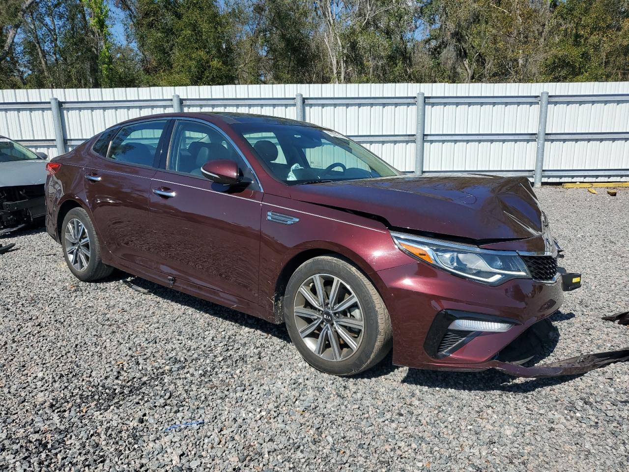 2020 KIA Optima VIN 5XXGU4L10LG440043 Copart auction photo, front end / minor dent/scratches damage thumbnail 4