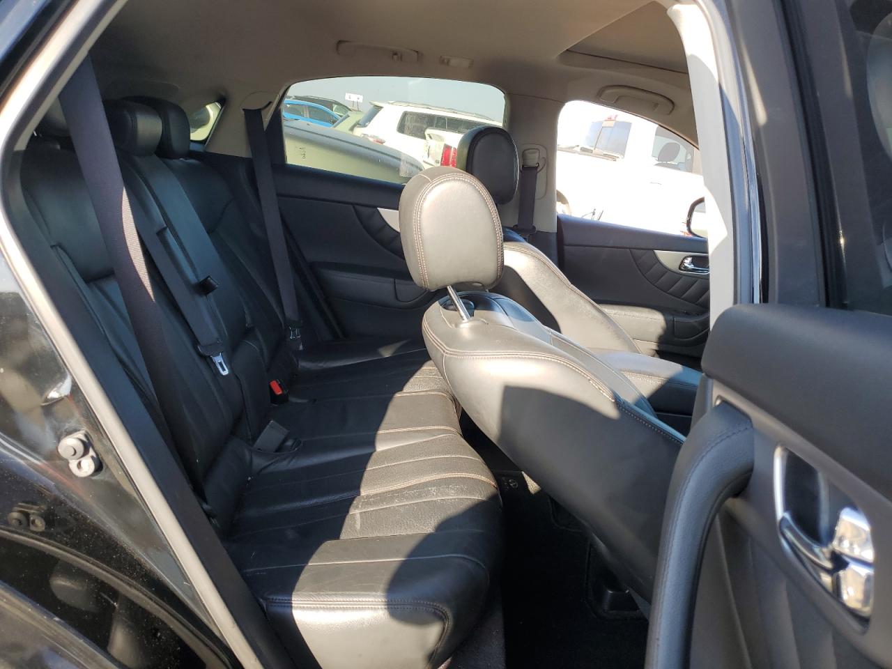 2013 Infiniti FX VIN JN8CS1MW4DM170389 Copart auction photo, vandalism / all over damage thumbnail 10