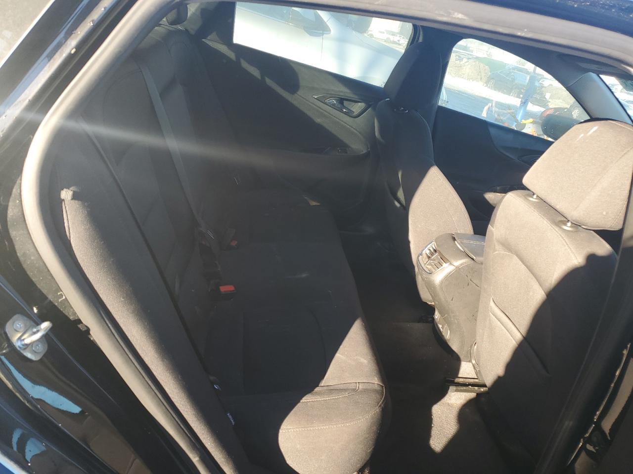 2018 Chevrolet Malibu VIN 1G1ZD5ST1JF259930 Copart auction photo, normal wear damage thumbnail 10