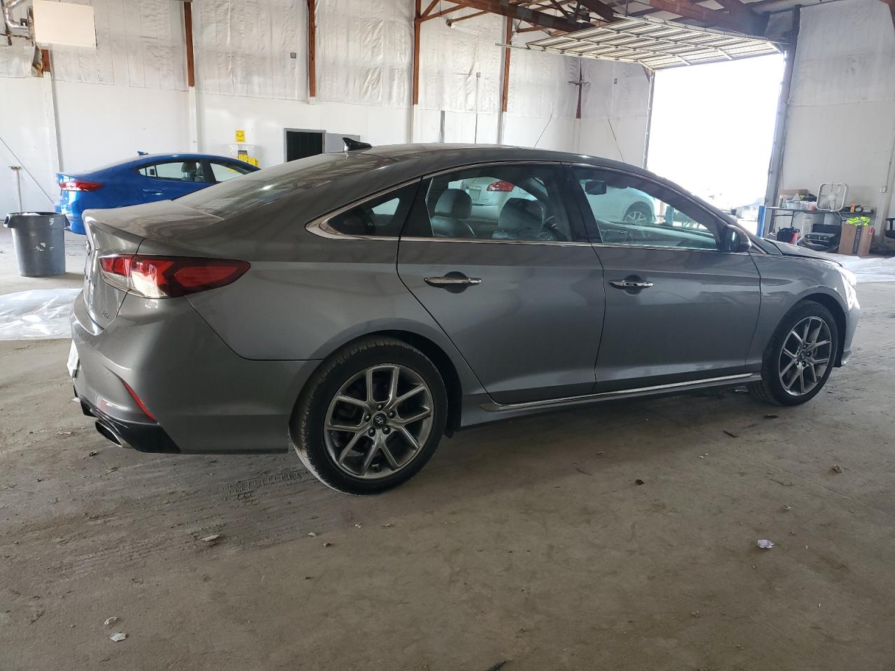 2019 Hyundai Sonata VIN 5NPE34AB4KH764833 Copart auction photo, front end / side damage thumbnail 3