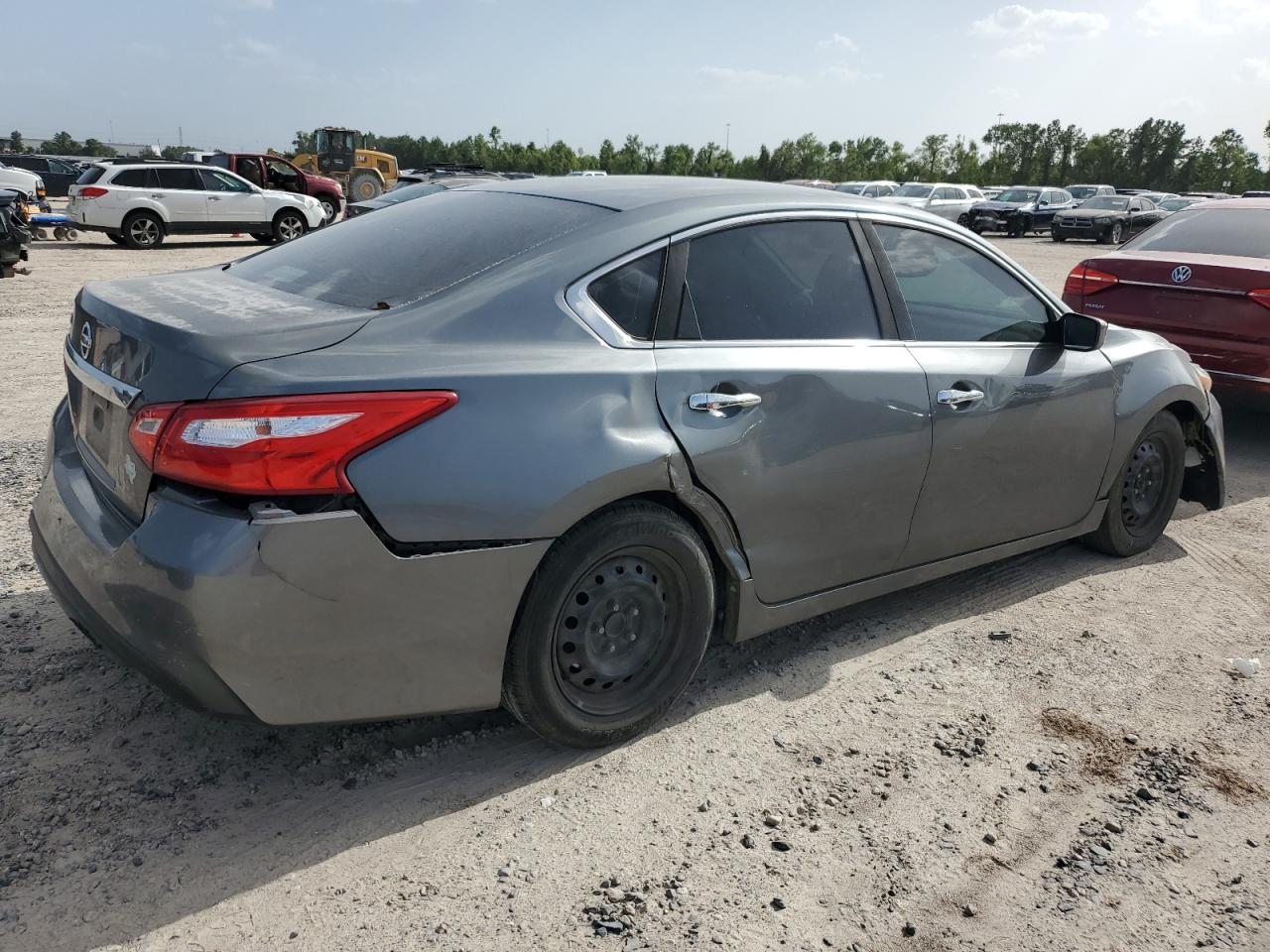 2016 Nissan Altima VIN 1N4AL3AP0GC131369 Copart auction photo, front end / rear end damage thumbnail 3