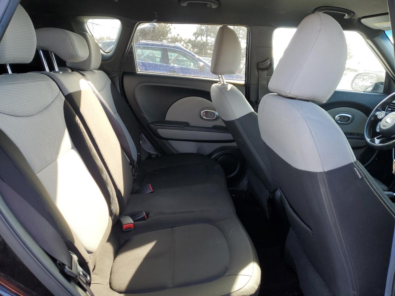 2016 KIA Soul VIN KNDJN2A24G7337581 Copart auction photo, minor dent/scratches damage thumbnail 11