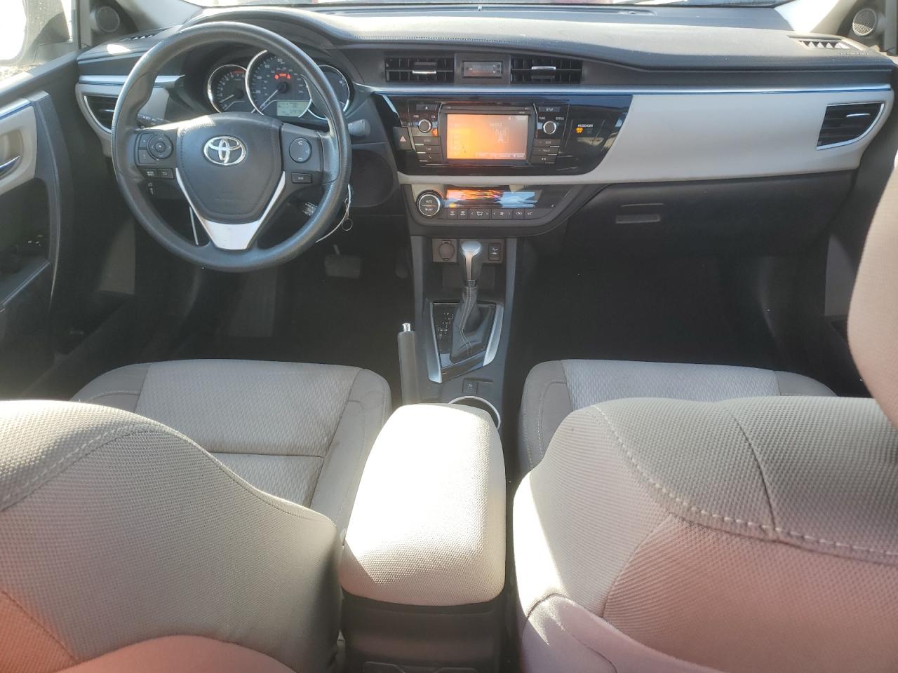 2015 Toyota Corolla VIN 2T1BURHE5FC317899 Copart auction photo, front end damage thumbnail 8