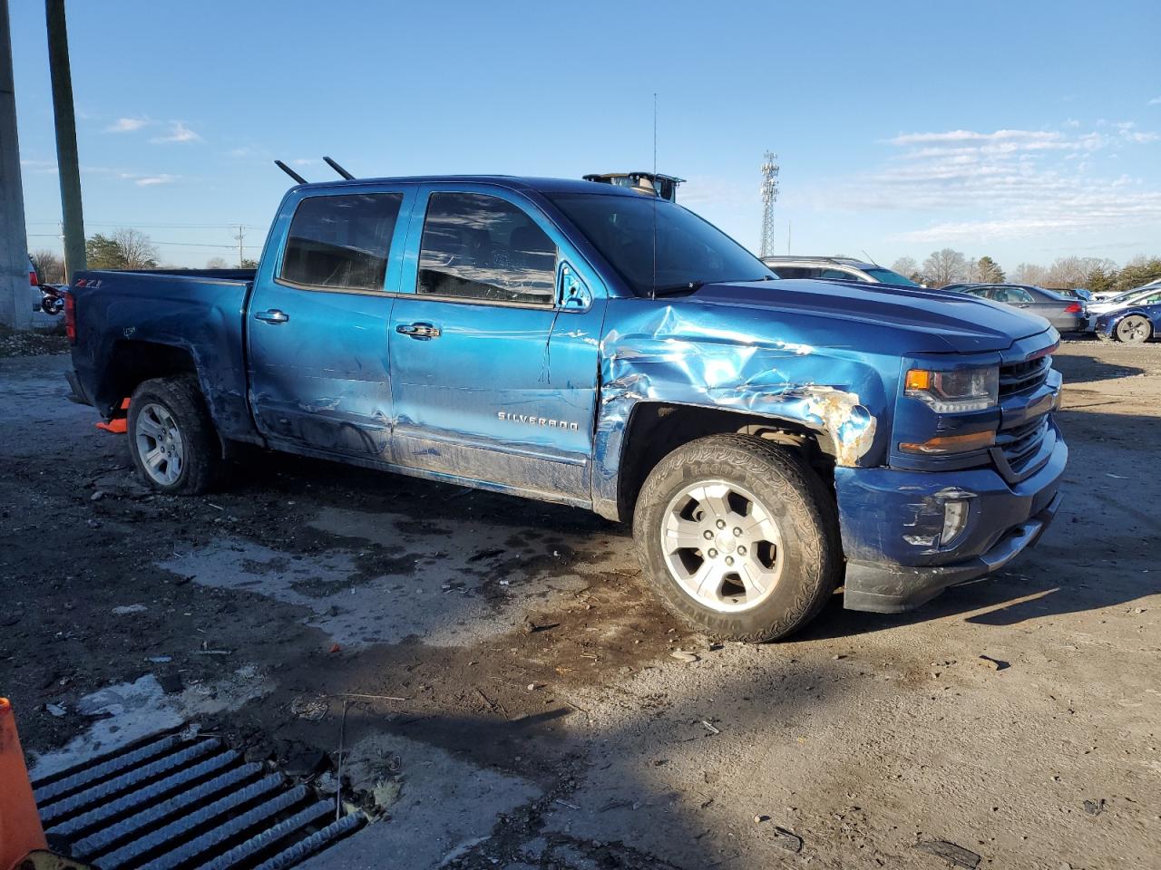 2018 Chevrolet Silverado VIN 3GCUKREC6JG497409 Copart auction photo, all over / undercarriage damage thumbnail 4