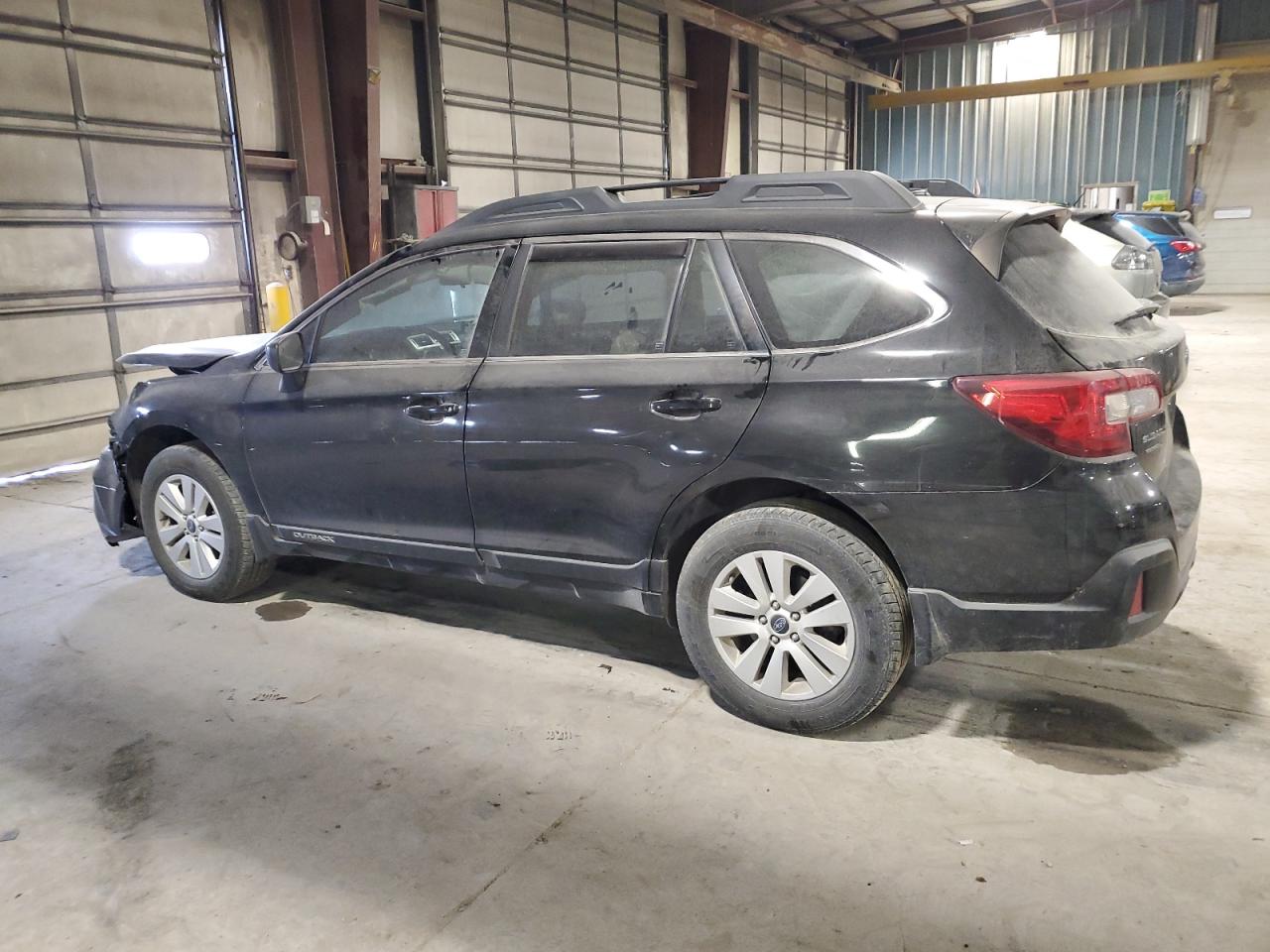 2019 Subaru Outback VIN 4S4BSABC0K3298837 Copart auction photo, front end / minor dent/scratches damage thumbnail 2