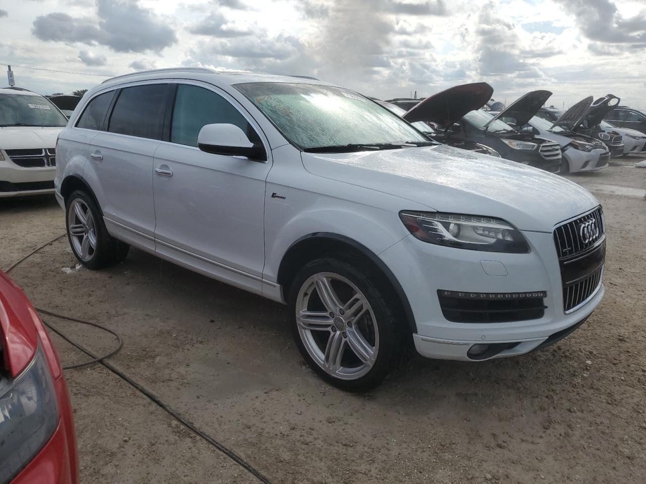 2015 Audi Q7 VIN WA1LGAFE4FD030602 Copart auction photo, water/flood damage thumbnail 4