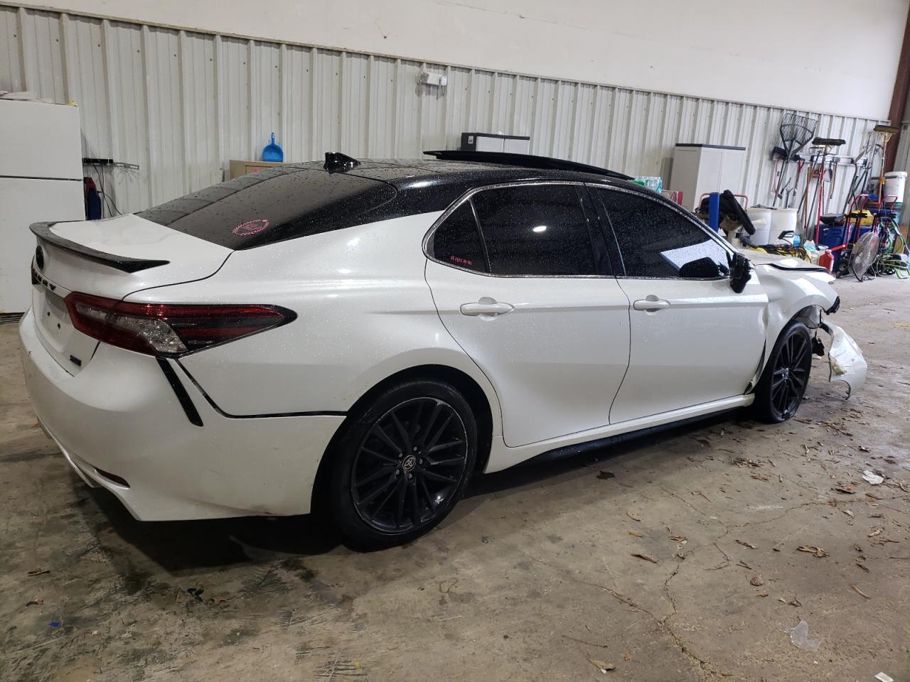 2021 Toyota Camry VIN 4T1K61AK6MU555137 Copart auction photo, all over damage thumbnail 3