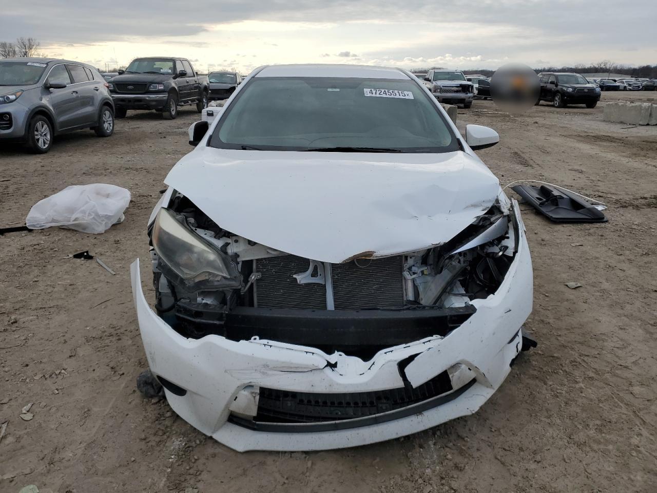 2015 Toyota Corolla VIN 2T1BURHEXFC237594 Copart auction photo, all over / vandalism damage thumbnail 5