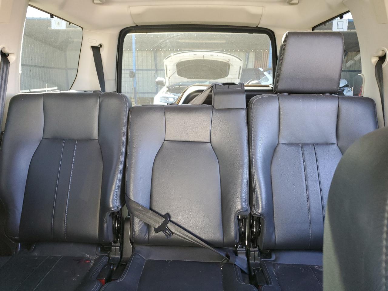 2015 Land Rover LR4 VIN SALAG2V60FA757386 Copart auction photo, side / rear end damage thumbnail 10