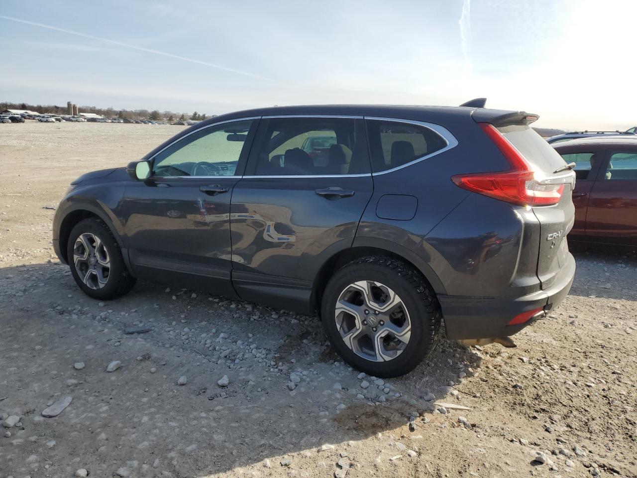 2019 Honda CR-V VIN 7FARW2H5XKE020976 Copart auction photo, rear end damage thumbnail 2