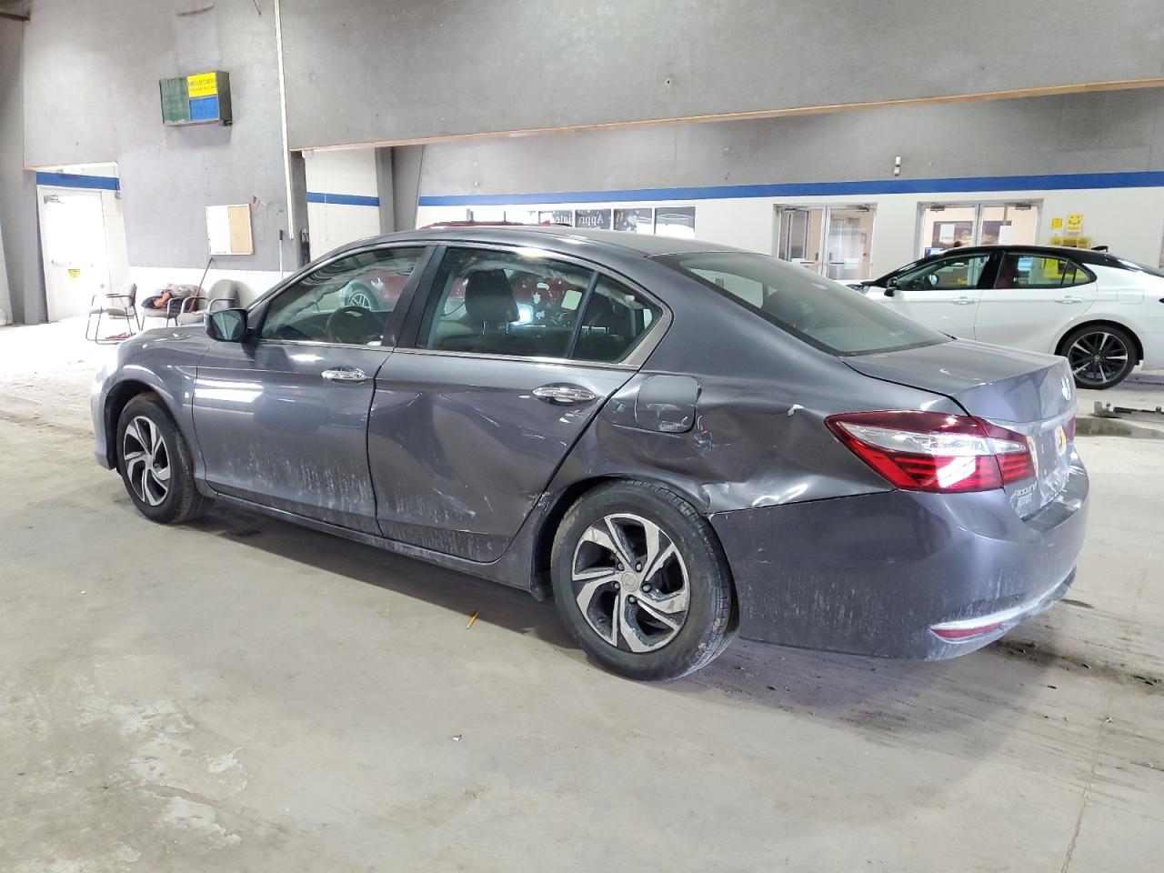 2017 Honda Accord VIN 1HGCR2F38HA179427 Copart auction photo, side / rear end damage thumbnail 2