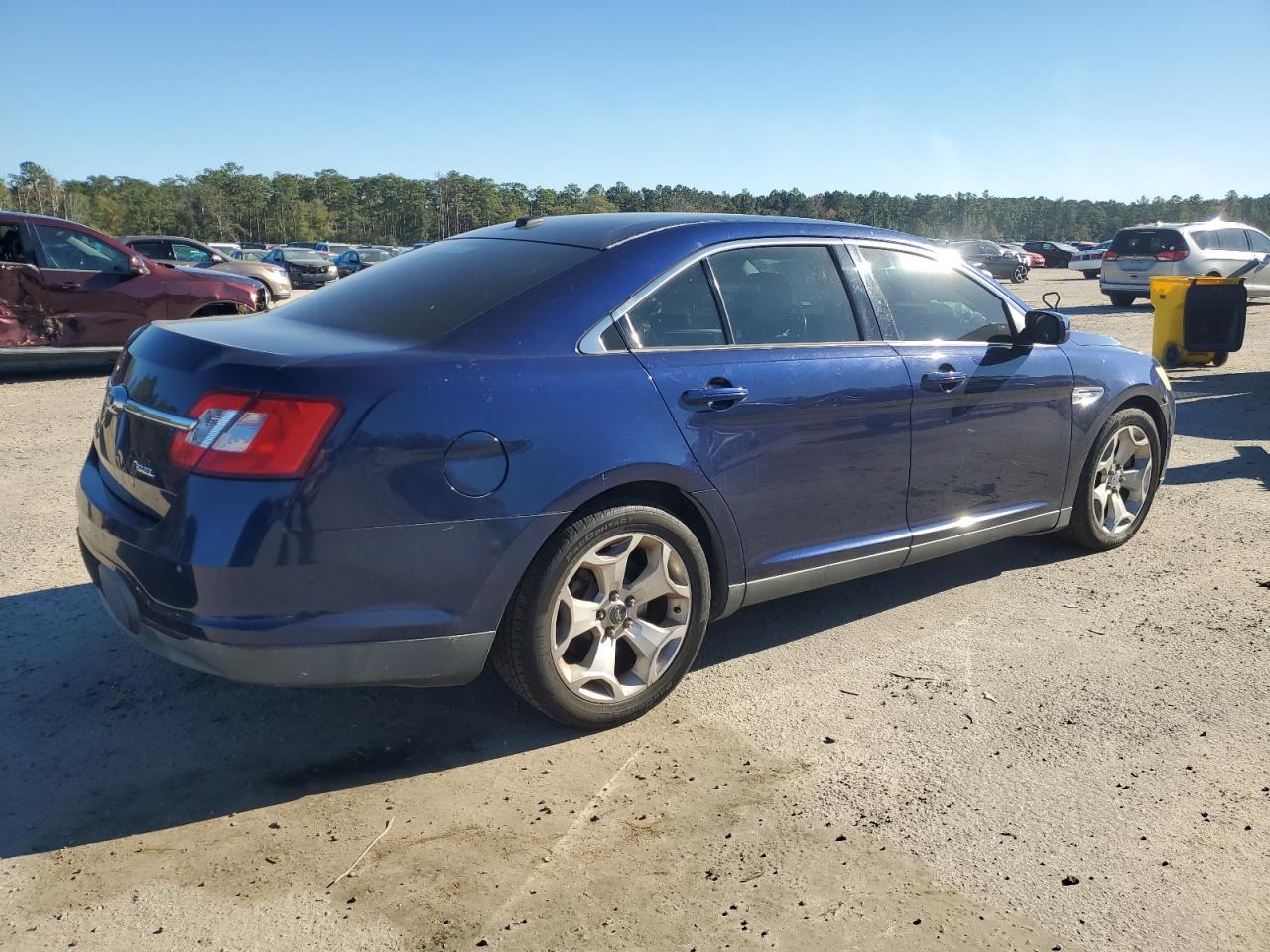 2011 Ford Taurus VIN 1FAHP2EW4BG108614 Copart auction photo, front end damage thumbnail 3