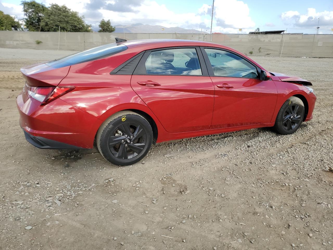 2021 Hyundai Elantra VIN KMHLS4AG3MU211732 Copart auction photo, front end damage thumbnail 3