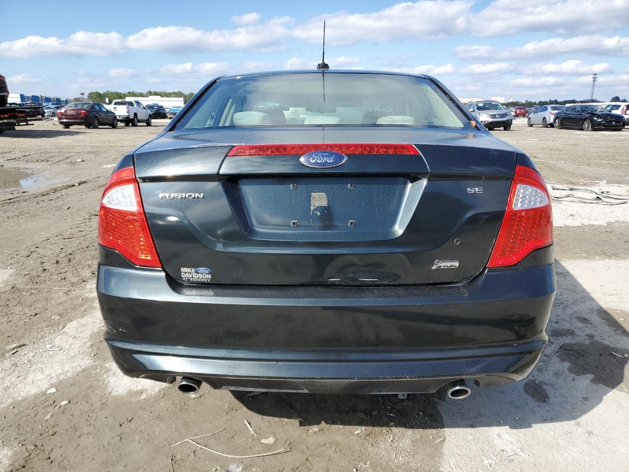 2010 Ford Fusion VIN 3FAHP0HG8AR215505 Copart auction photo, minor dent/scratches damage thumbnail 6