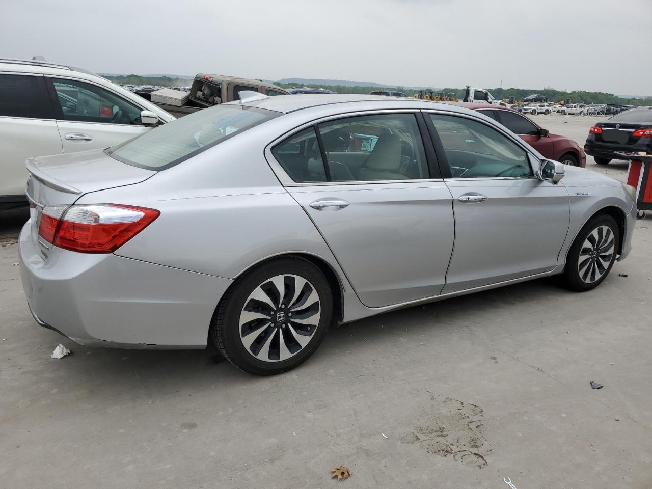 2014 Honda Accord VIN 1HGCR6F52EA008760 Copart auction photo, all over damage thumbnail 3
